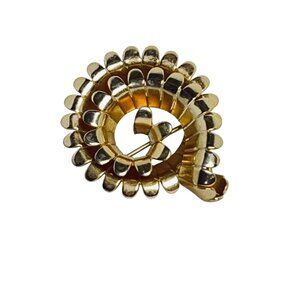 Vintage Gold Tone Abstract Swirl Brooch (5745)